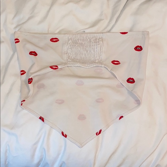 Kissy top - Picture 4 of 4